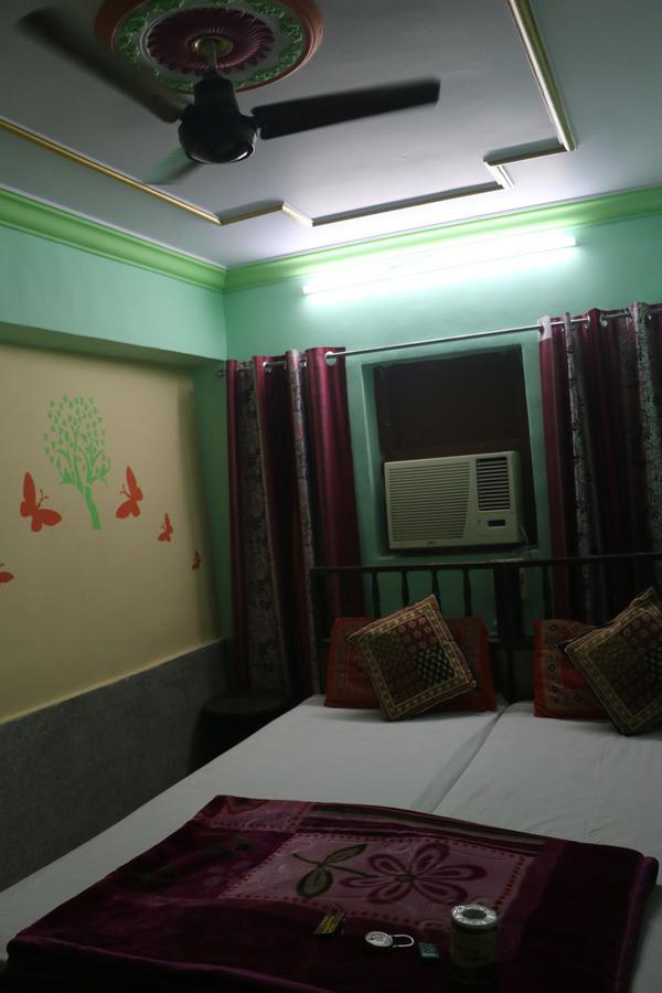 Ratan Hostel 斋沙默尔 外观 照片